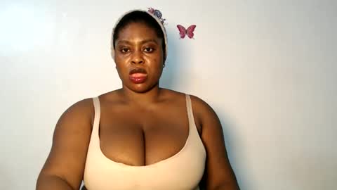 Luna online show from 12/20/25, 11:01