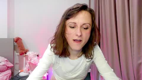 Snapshot of sexy_wise_kind chatting on 06/08/26, 01:28 Mandy Green online show from 06/08/26, 01:28