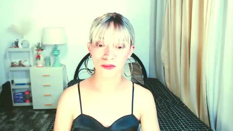 Snapshot of sexy_yllona chatting on 06/03/26, 09:12 sexy_yllona online show from 06/03/26, 09:12