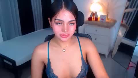 YOUR MISTRESS GODDESSS ADRIANA online show from 02/06/25, 04:21