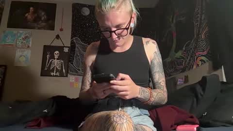 Ollie online show from 05/12/26, 03:53