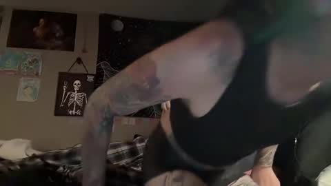 Ollie online show from 05/24/26, 03:11