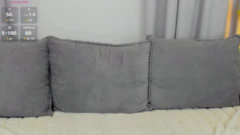 Snapshot of sexyangeloux chatting on 02/25/25, 11:44 Lou online show from 02/25/25, 11:44