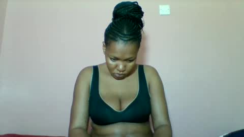 sexyapple2002 online show from 10/05/25, 10:46