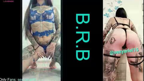 Snapshot of sexyariel15 chatting on 02/02/26, 05:00 SexyAriel15 online show from 02/02/26, 05:00