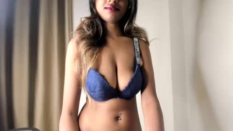 Aru online show from 11/20/25, 02:17