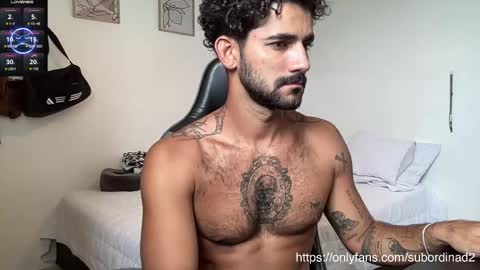 Snapshot of sexyasaf1018 chatting on 11/16/25, 04:12 Asaf online show from 11/16/25, 04:12