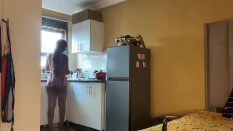 Snapshot of sexyasszeeee chatting on 10/13/25, 08:47 sexyasszeeee online show from 10/13/25, 08:47