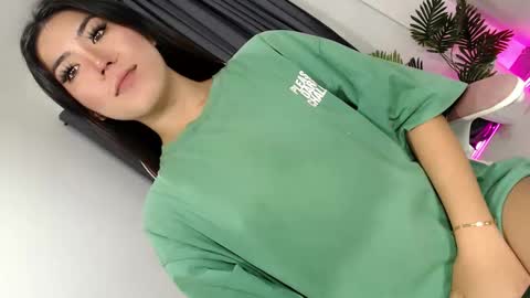 Lexie online show from 10/30/25, 10:32