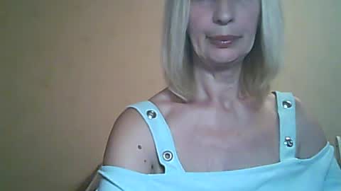 Snapshot of sexybabyforyou chatting on 06/15/26, 07:16 sexybabyforyou online show from 06/15/26, 07:16