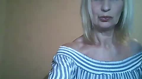 Snapshot of sexybabyforyou chatting on 06/18/26, 05:50 sexybabyforyou online show from 06/18/26, 05:50