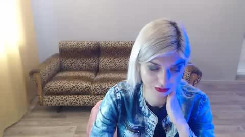 sexybeatriice online show from 01/16/25, 10:21