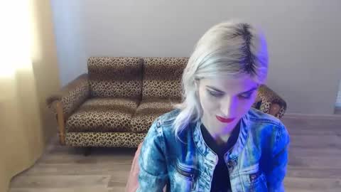 sexybeatriice online show from 01/20/25, 07:15