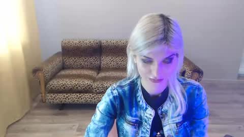 sexybeatriice online show from 01/24/25, 07:19