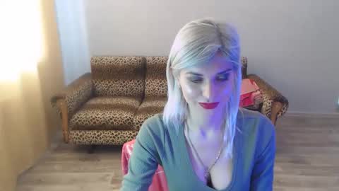 sexybeatriice online show from 02/02/25, 10:13