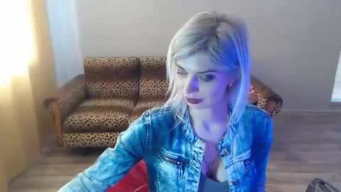 sexybeatriice online show from 02/03/25, 11:09