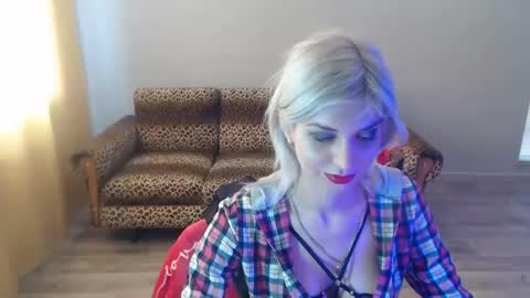 sexybeatriice online show from 02/10/25, 10:20
