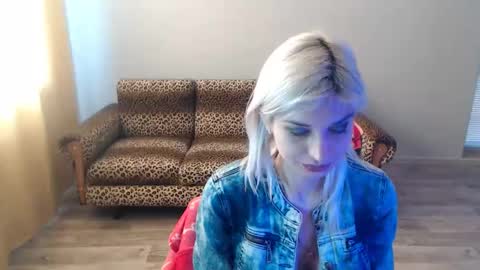 sexybeatriice online show from 02/27/25, 07:12