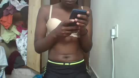 Sexybilha483 online show from 02/05/25, 05:41