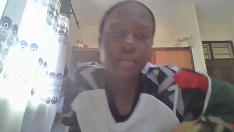 Sexybilha483 online show from 02/06/25, 01:21