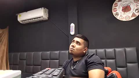 Jonas Cum BARBER IN TRAINING online show from 05/18/26, 09:20