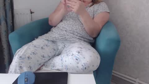 Snapshot of sexyblonde4u58 chatting on 03/22/26, 06:39 Sexyblonde4u58 online show from 03/22/26, 06:39