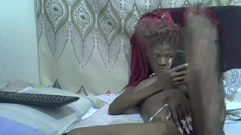 sexyboobies22 online show from 09/25/25, 11:19