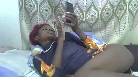 sexyboobies22 online show from 09/28/25, 04:56