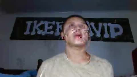 Snapshot of sexyboy_bigclit chatting on 02/02/25, 03:10 Iker online show from 02/02/25, 03:10