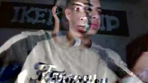 Snapshot of sexyboy_bigclit chatting on 02/02/25, 01:08 Iker online show from 02/02/25, 01:08