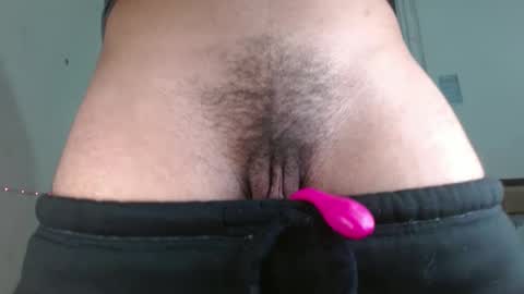 Snapshot of sexyboy_bigclit chatting on 10/11/25, 01:53 Iker online show from 10/11/25, 01:53