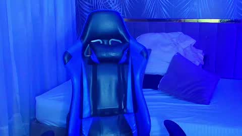 owen sky online show from 09/24/25, 12:08