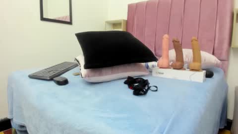 sexybrown_2005 online show from 01/23/25, 11:58