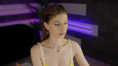 Snapshot of sexycelline chatting on 07/18/26, 12:48 Celline online show from 07/18/26, 12:48