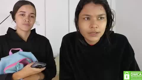 chanell and yina online show from 09/26/25, 01:04