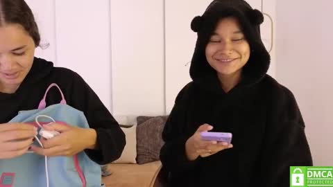 chanell and yina online show from 10/31/25, 01:23