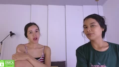 chanell and yina online show from 06/12/26, 01:43