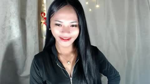 Snapshot of sexycheng chatting on 10/02/25, 12:06 Miss Cheng online show from 10/02/25, 12:06