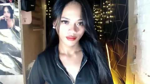 Miss Cheng online show from 02/11/26, 10:42