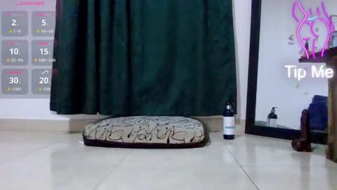 Snapshot of sexychubbyanna chatting on 04/28/26, 02:27 sexychubbyanna online show from 04/28/26, 02:27