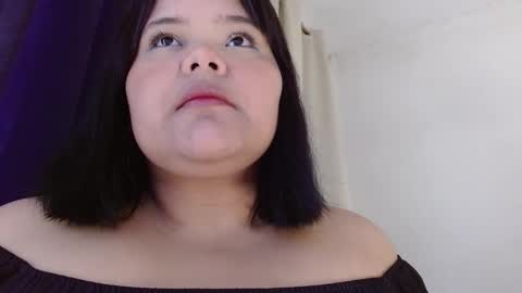 Snapshot of sexychubbyy chatting on 01/23/25, 04:37 Eva online show from 01/23/25, 04:37