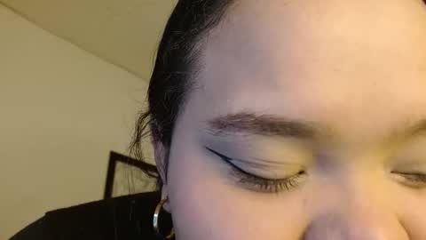 Snapshot of sexychubbyy chatting on 11/20/25, 01:39 Eva online show from 11/20/25, 01:39