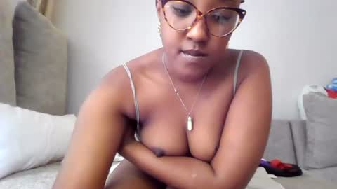 Snapshot of sexycookien chatting on 07/16/26, 11:38 SexyCookieN online show from 07/16/26, 11:38