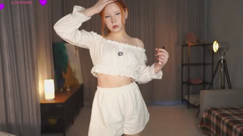 Snapshot of sexycutegirs chatting on 01/10/26, 05:20 Hello my name is Merry every 200 subs - Hot show Fav patterns 577123 pvt open online show from 01/10/26, 05:20