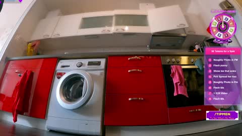 XDA   online show from 02/07/26, 01:04