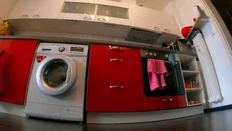 Snapshot of sexydea chatting on 04/03/26, 11:08 XDA online show from 04/03/26, 11:08