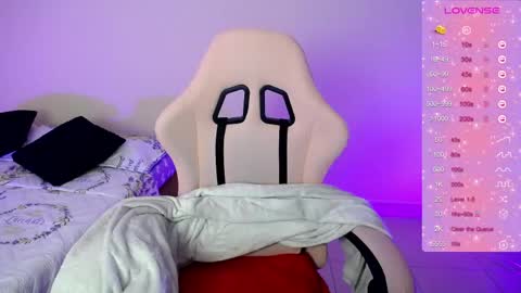 Snapshot of sexydiabliita chatting on 04/25/26, 02:47 sexydiabliita online show from 04/25/26, 02:47