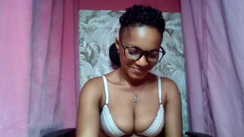 Snapshot of sexydoll32 chatting on 07/14/26, 10:26 sexydoll32 online show from 07/14/26, 10:26