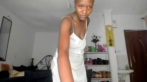sexydotty382074 online show from 05/08/26, 09:36