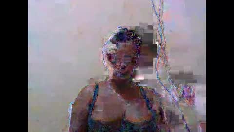 Snapshot of sexydove2 chatting on 02/16/26, 03:35 EMILY online show from 02/16/26, 03:35